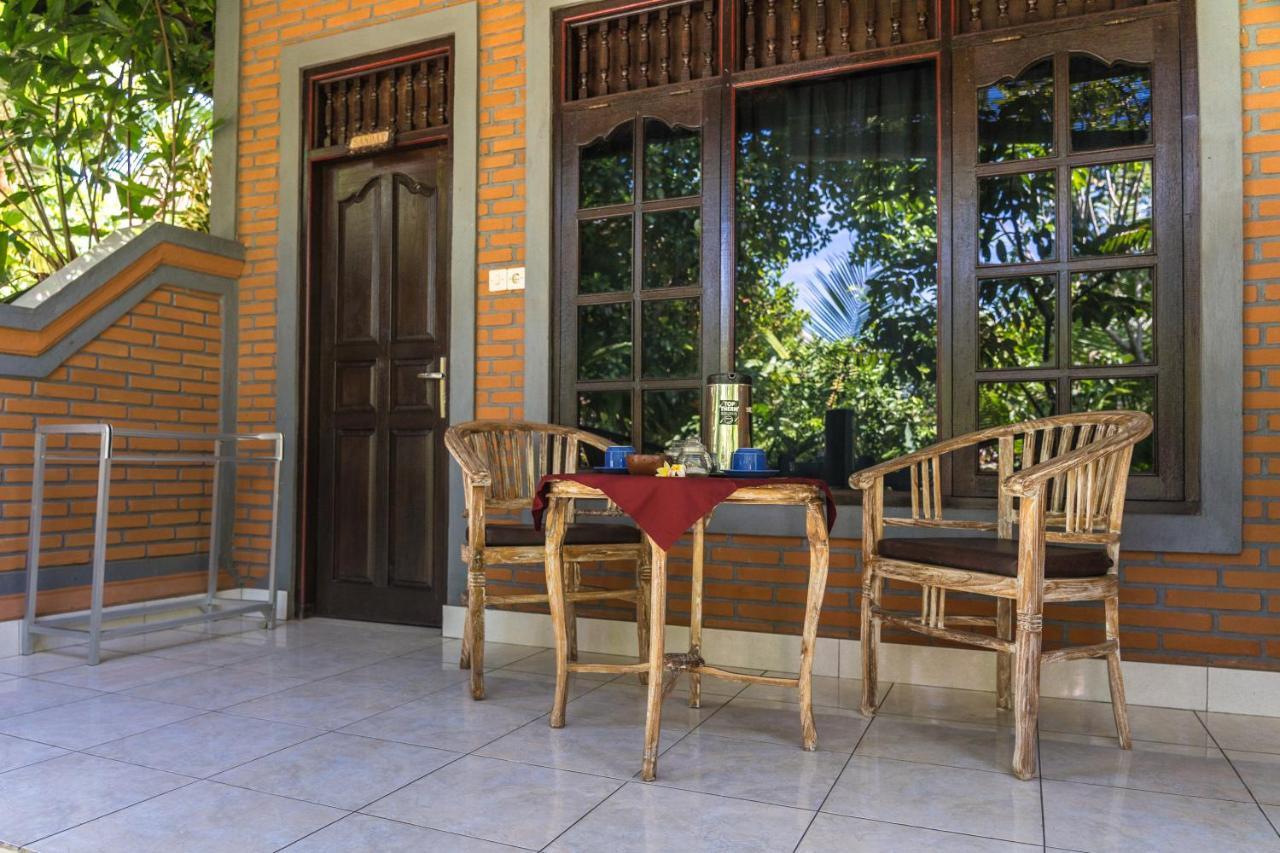 Adi Santia Bungalows Ubud Buitenkant foto