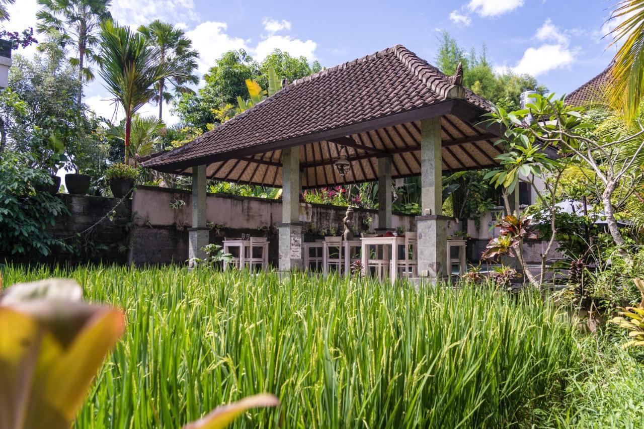 Adi Santia Bungalows Ubud Buitenkant foto