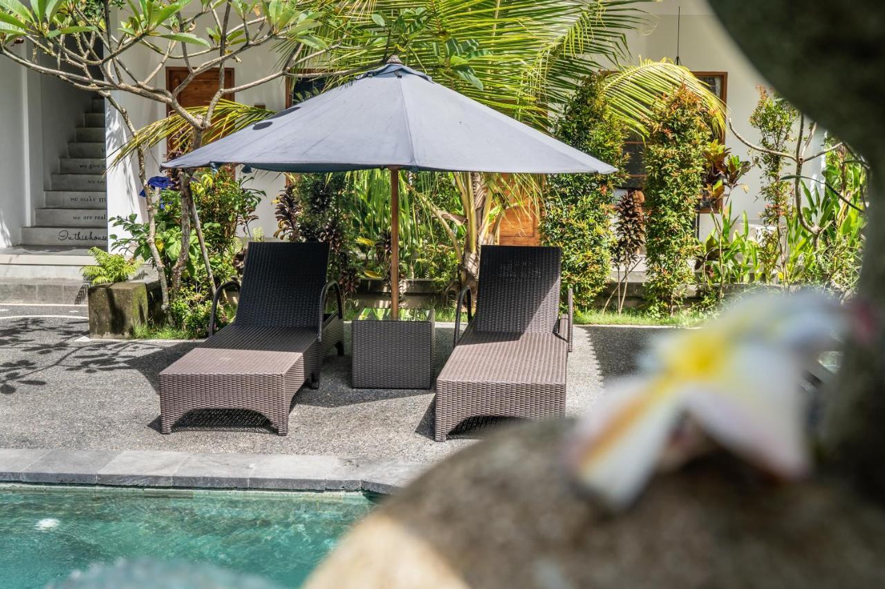 Adi Santia Bungalows Ubud Buitenkant foto