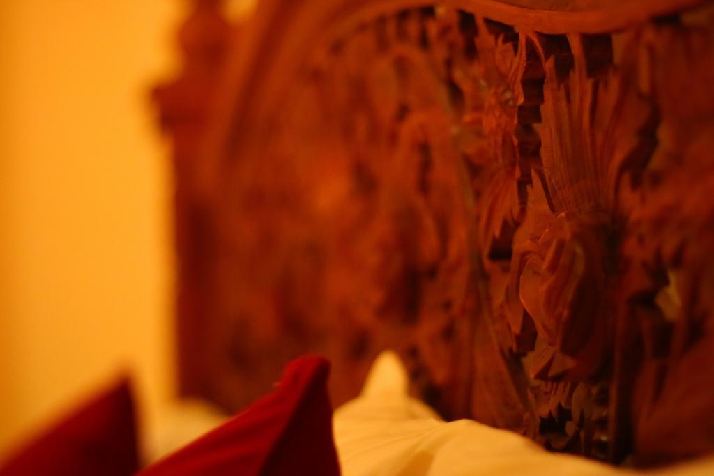 Adi Santia Bungalows Ubud Buitenkant foto