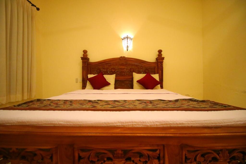 Adi Santia Bungalows Ubud Buitenkant foto