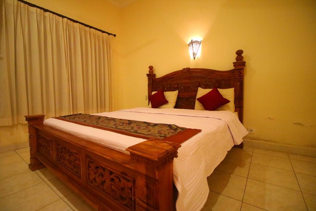 Adi Santia Bungalows Ubud Buitenkant foto